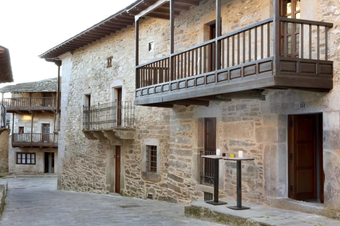 Hotel Las Treixas Puebla de Sanabria Exterior photo